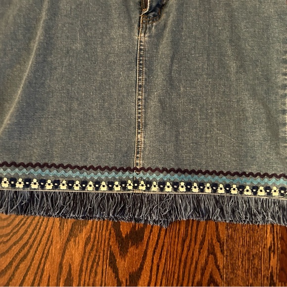 Buffalo Jean Skirt - Picture 3 of 4